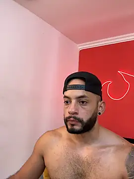 Chat +18 de Mike_savage3 ao vivo