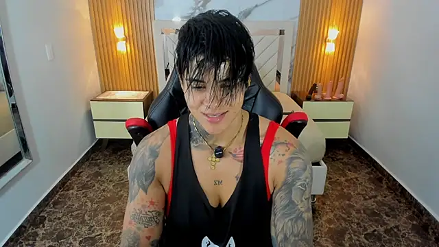 KAROLLJONES1 XXX чат на живо