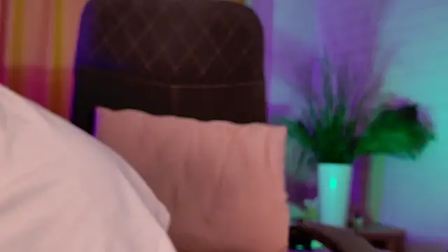 Chat XXX en directo de AphexQueen