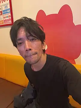 Katakuriko-Denpun's Live XXX Chat