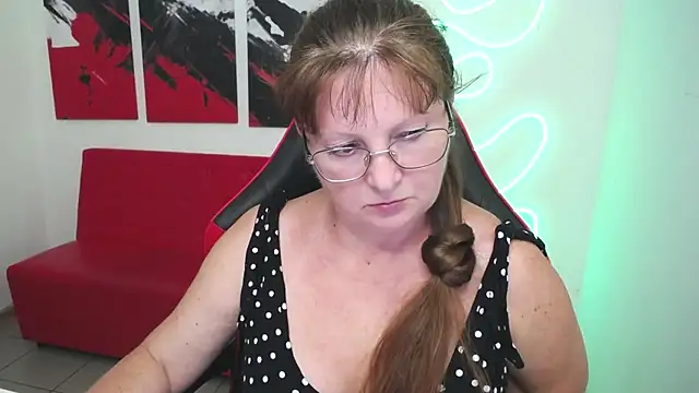 VanessaHotts Chat XXX in diretta