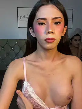 CassandraLovve – Naživo XXX chat