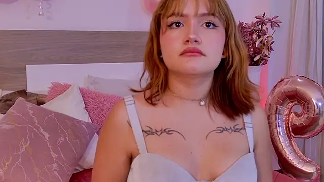 XXX chat uživo modela AbrilCardenasX