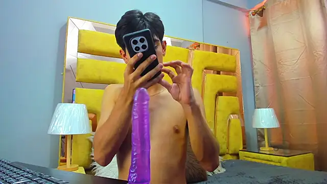 TaylerCruz 即時 XXX 聊天
