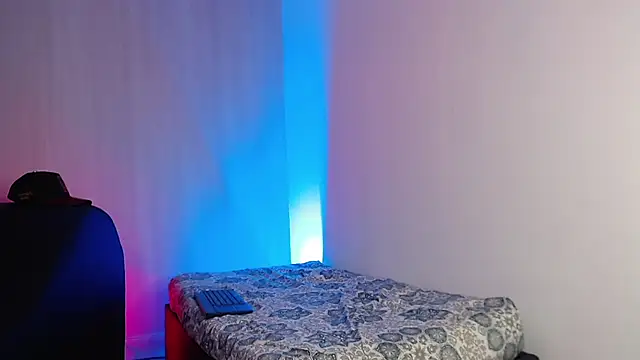 Онлайн чат XXX YorYo_hot