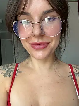 XXX chat uživo modela RubyLunaa