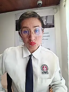 Valentina--1 Chat XXX in diretta
