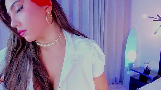 XXX chat uživo modela pucca7
