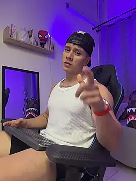 Chat XXX en directo de ASHTON_HILS