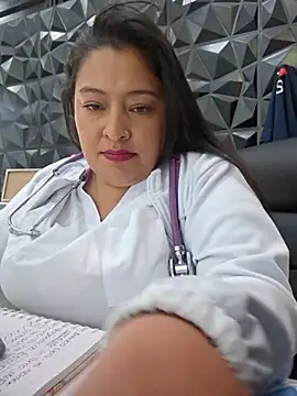 Chat XXX en directo de Catalinaa__dss