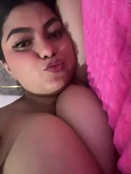 ValentinaBreats' Live XXX Chat
