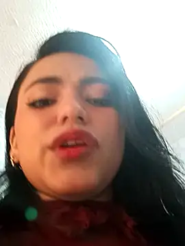 Naomy_Gomez_ Adlı Modelin Canlı XXX Sohbeti