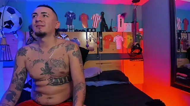 XXX chat uživo modela Chloe_Killua