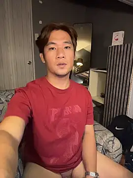 Titanryu 即時 XXX 聊天