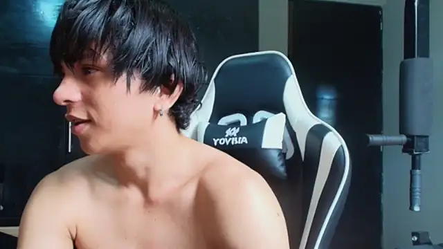 raikougame's Live XXX Chat