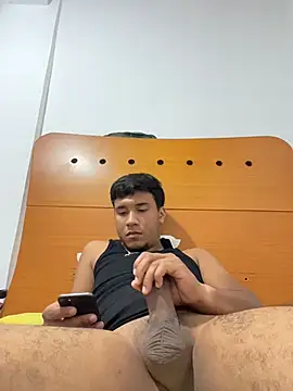 Chat +18 de ale_biig ao vivo