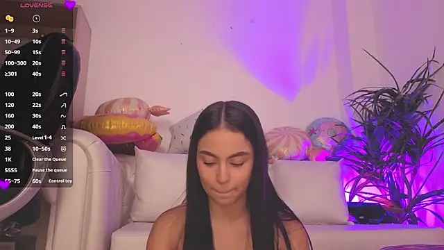 Živý XXX chat Aleejaa__