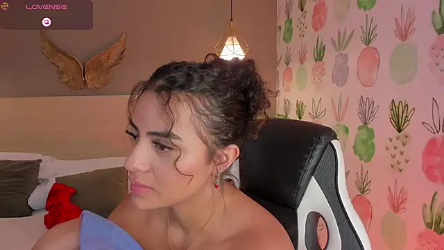 yaya23x 라이브 XXX 채팅