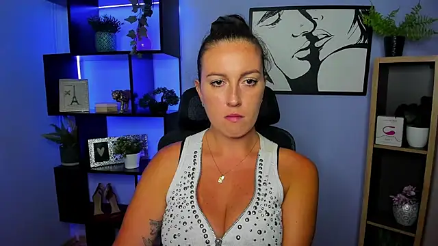 Chat +18 de FUN_AMI ao vivo