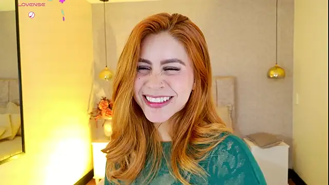 april_rousse's Live XXX Chat