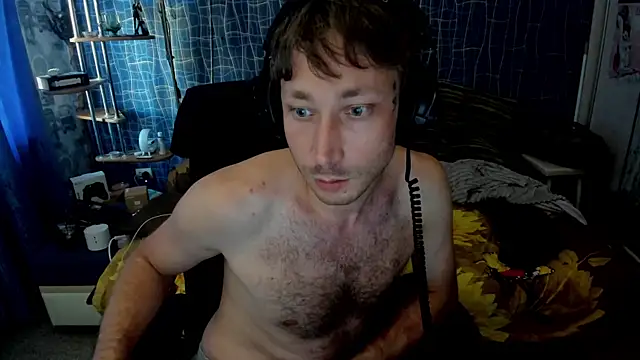 XXX chat uživo modela CuteBoy228