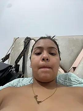 Baby_morena12's Webcam Show