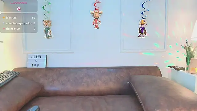 Chat +18 de kittyblooms ao vivo