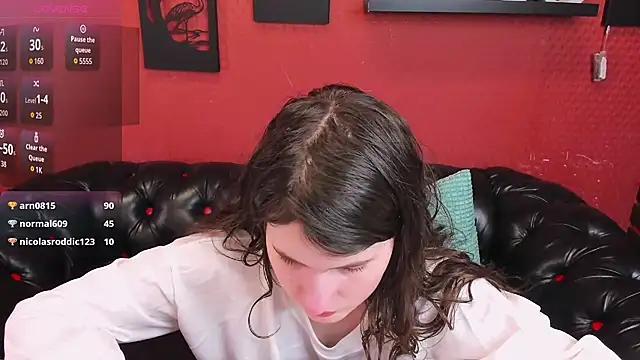 NoriMoore's Live XXX Chat