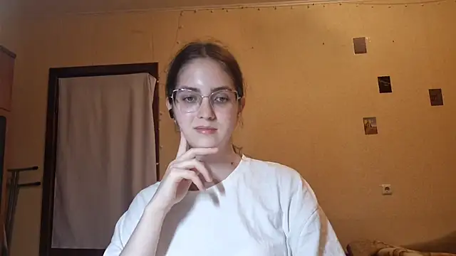 Chat XXX en directo de Katelemon