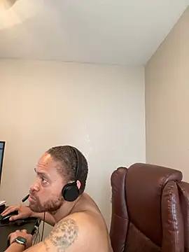 Fathero1time Chat XXX live