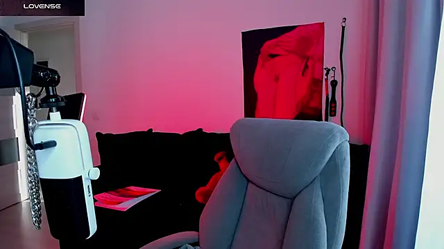 Chat +18 de Vulgar_Tamer ao vivo