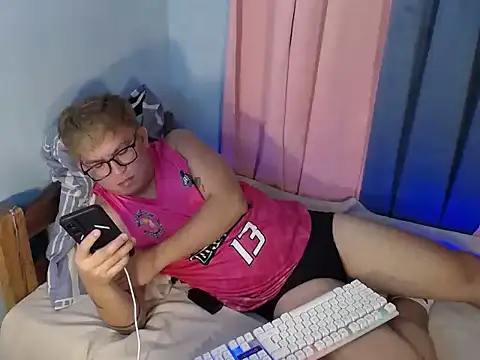 Fuckboii_intown 라이브 XXX 채팅