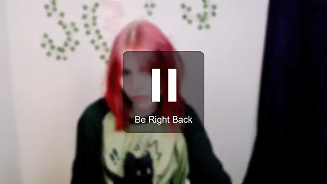 XXX chat uživo modela GuessMe___
