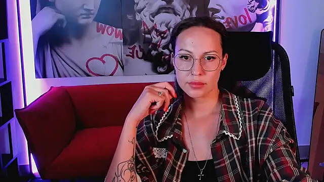 Charlotte_Hudson's Live XXX Chat
