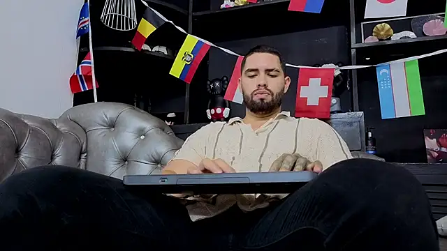 matteosantos Live XXX-Chat