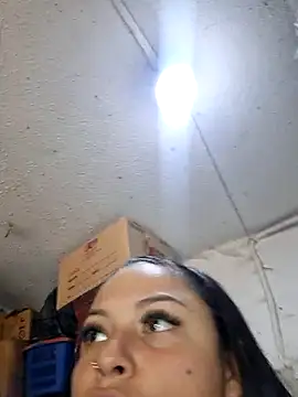 Isa_bella95のライブXXXチャット