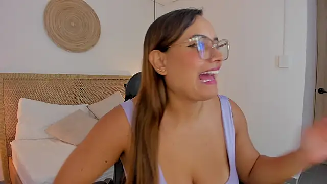 zoe_danae_'s Live XXX Chat