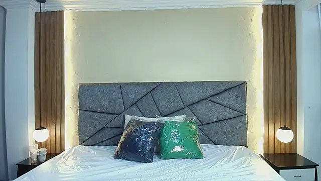 دردشة ShayMilleer الجنسية المباشرة