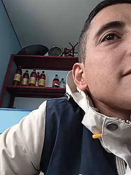 Tiger_cryad লাইভ XXX চ্যাট