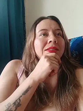 Chat XXX en directo de Hannah-colx