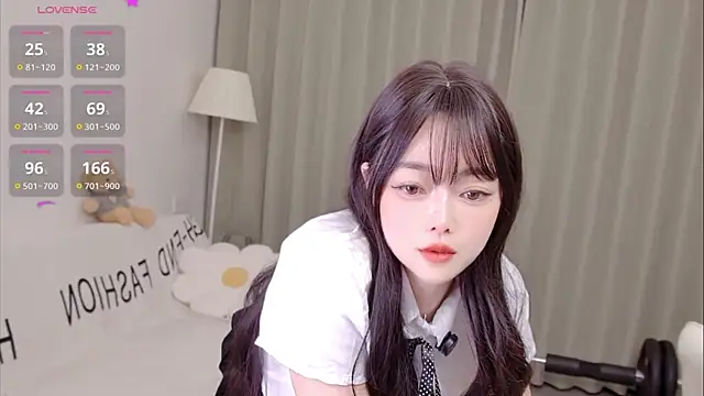 uikyy1のライブXXXチャット