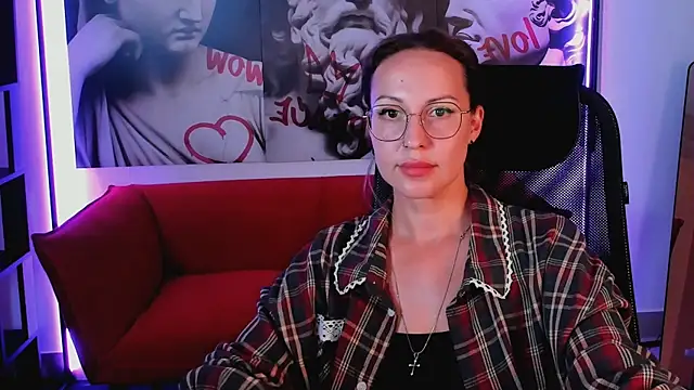 Charlotte_Hudson XXX чат на живо