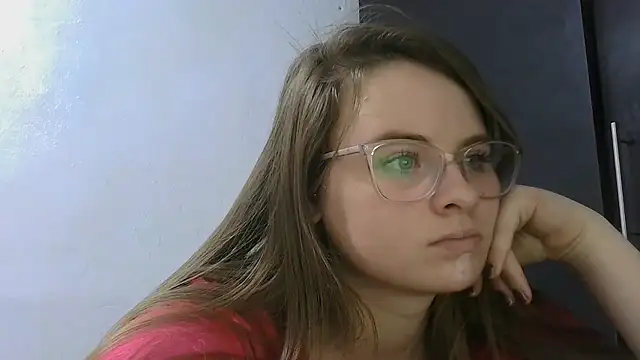 Živý XXX chat HellenMiyer1111