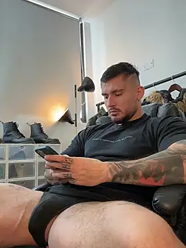 DimitriSullivan_ Live XXX Chat