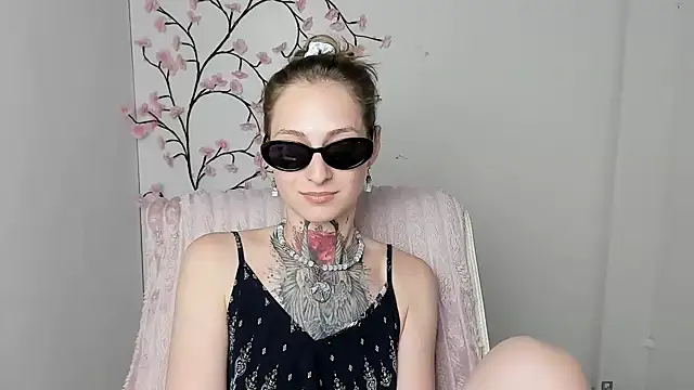 Esmi_Winter – Live XXX-chat