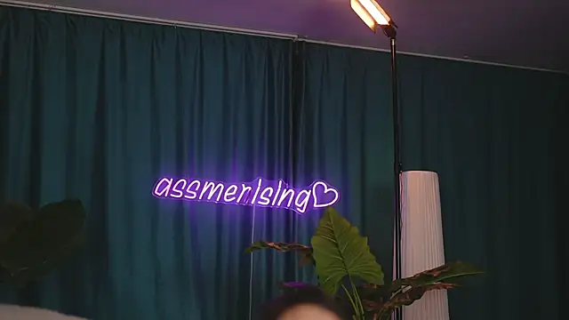 Assmerising: онлайн-секс-чат