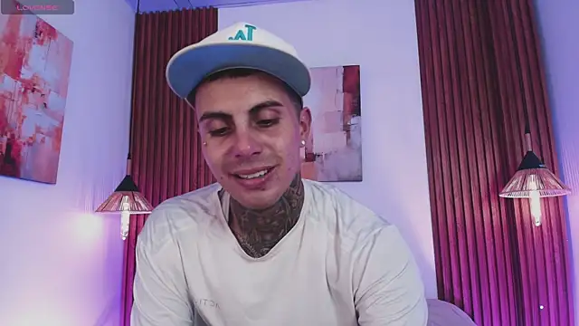 Chat XXX ao vivo de Liam_Ink