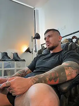 Chat +18 de DimitriSullivan_ ao vivo
