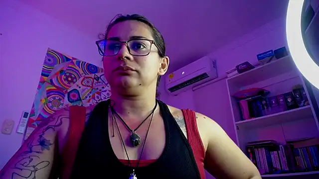 Czat XXX na żywo – Amarantha_666