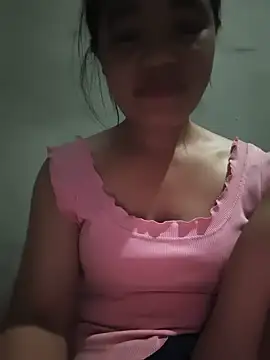 Emma-sin Adlı Modelin Canlı XXX Sohbeti